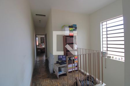 Corredor de casa à venda com 3 quartos, 180m² em Cidade Dutra, São Paulo