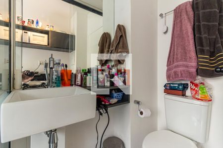 Banheiro de kitnet/studio à venda com 1 quarto, 10m² em Campos Elíseos, São Paulo