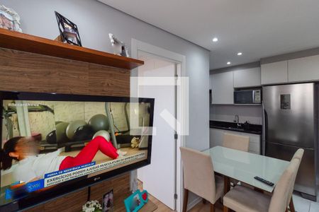 Sala de estar de apartamento à venda com 2 quartos, 35m² em Vila Inglesa, São Paulo
