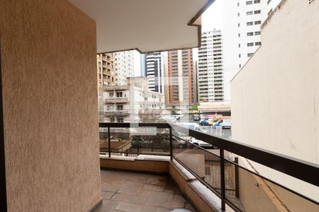 Varanda de apartamento para alugar com 3 quartos, 86m² em Centro, Ribeirão Preto