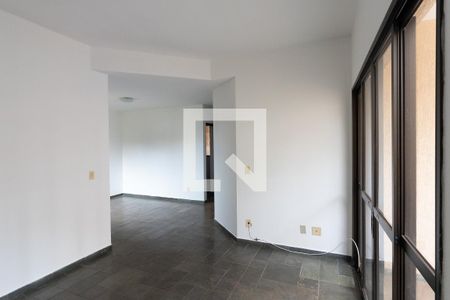 Sala de apartamento para alugar com 3 quartos, 86m² em Centro, Ribeirão Preto