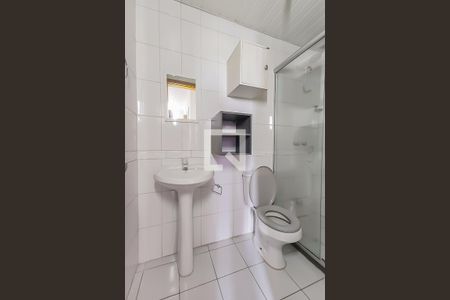 Banheiro da Suíte  de apartamento para alugar com 3 quartos, 58m² em Centro, Novo Hamburgo
