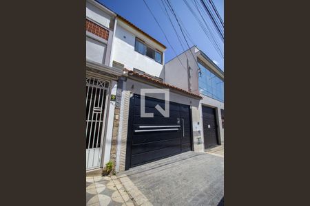 Casa para alugar com 278m², 3 quartos e 2 vagas Casa para alugar com 278m², 3 quartos e 2 vagasFachada