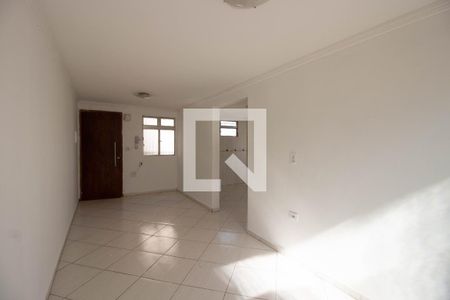 Sala de apartamento para alugar com 2 quartos, 58m² em Conjunto Residencial José Bonifácio, São Paulo