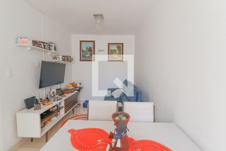 Casa para alugar com 130m², 4 quartos e 4 vagas Casa para alugar com 130m², 4 quartos e 4 vagasSala