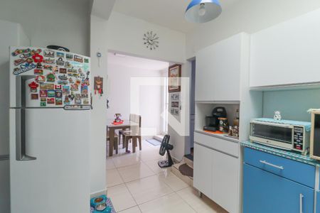 Casa para alugar com 130m², 4 quartos e 4 vagas Casa para alugar com 130m², 4 quartos e 4 vagasCozinha