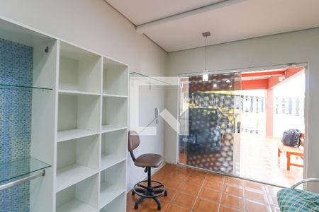 Sala de casa para alugar com 4 quartos, 130m² em Parque Residencial Eloy Chaves, Jundiaí