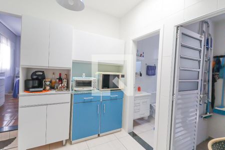 Casa para alugar com 130m², 4 quartos e 4 vagas Casa para alugar com 130m², 4 quartos e 4 vagasCozinha