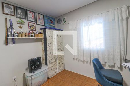 Casa para alugar com 130m², 4 quartos e 4 vagas Casa para alugar com 130m², 4 quartos e 4 vagasQuarto