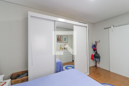 Casa para alugar com 130m², 4 quartos e 4 vagas Casa para alugar com 130m², 4 quartos e 4 vagasQuarto