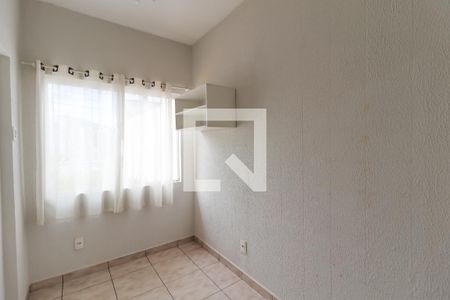 Casa para alugar com 130m², 4 quartos e 4 vagas Casa para alugar com 130m², 4 quartos e 4 vagasQuarto
