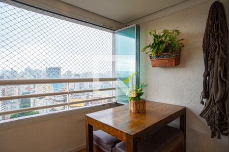 Varanda da Sala de apartamento para alugar com 2 quartos, 52m² em Bela Vista, São Paulo