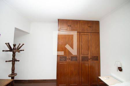 Casa à venda com 345m², 4 quartos e 3 vagas Casa à venda com 345m², 4 quartos e 3 vagasSuite 2