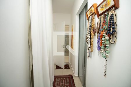 Casa à venda com 345m², 4 quartos e 3 vagas Casa à venda com 345m², 4 quartos e 3 vagasCloset, entrada