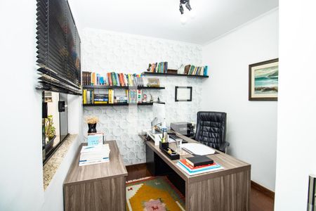 Casa à venda com 345m², 4 quartos e 3 vagas Casa à venda com 345m², 4 quartos e 3 vagasEscritório - panorâmica