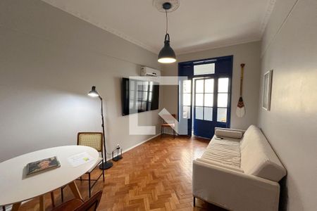 Studio  de kitnet/studio para alugar com 1 quarto, 44m² em Centro, Rio de Janeiro