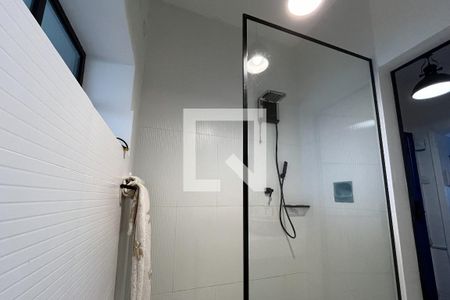 Banheiro de kitnet/studio à venda com 1 quarto, 44m² em Centro, Rio de Janeiro