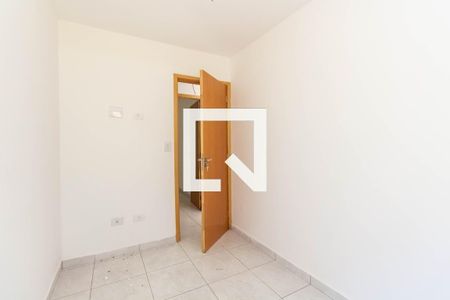 Quarto 1 de casa de condomínio para alugar com 2 quartos, 38m² em Itaquera, São Paulo