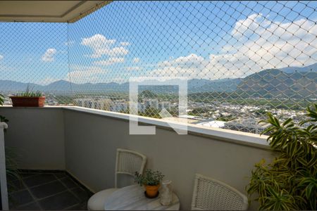 Varanda de apartamento para alugar com 2 quartos, 65m² em Barra da Tijuca, Rio de Janeiro