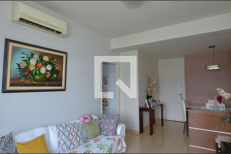 Sala de apartamento para alugar com 2 quartos, 65m² em Barra da Tijuca, Rio de Janeiro