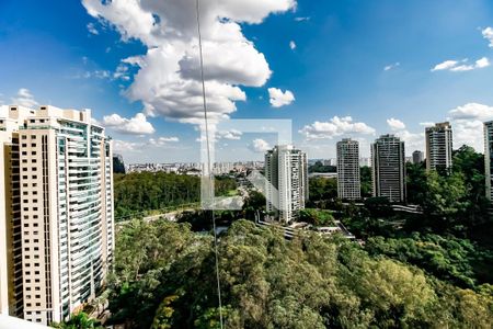 Vista da Varanda de apartamento à venda com 4 quartos, 210m² em Jardim Morumbi, São Paulo
