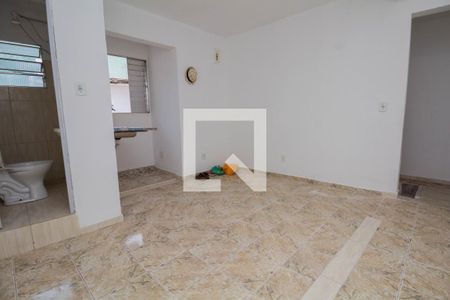 Kitnet de casa para alugar com 1 quarto, 24m² em Vila Ré, São Paulo