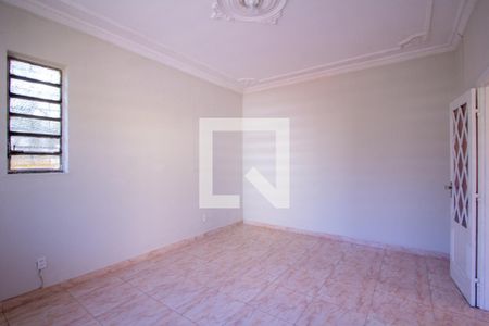 Quarto 1 de casa à venda com 5 quartos, 200m² em Santa Rosa, Niterói