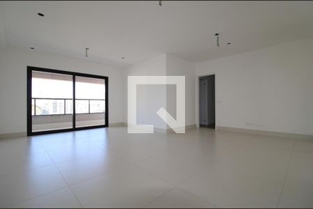 Apartamento à venda com 143m², 4 quartos e 3 vagasSala