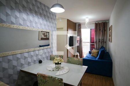 Sala de apartamento à venda com 2 quartos, 48m² em Parada Xv de Novembro, São Paulo