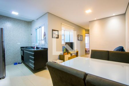Sala de apartamento à venda com 2 quartos, 90m² em Vila Valparaiso, Santo André
