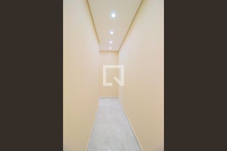 Corredor de apartamento para alugar com 2 quartos, 53m² em Jardim Colibri, Cotia