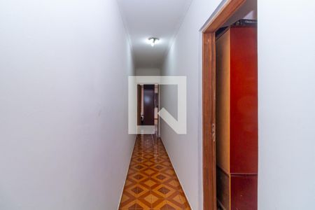 Corredor de casa para alugar com 3 quartos, 225m² em Quinta da Paineira, São Paulo