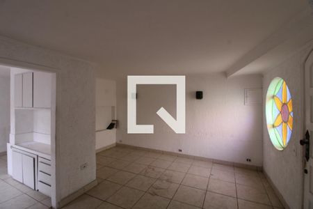 Casa à venda com 4 quartos, 200m² em Jardim Taquaral, São Paulo