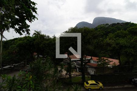 Vista da sala  de apartamento à venda com 2 quartos, 65m² em Gávea, Rio de Janeiro