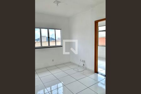 Quarto 2 de apartamento à venda com 2 quartos, 60m² em Del Castilho, Rio de Janeiro