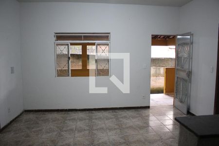 Sala de casa para alugar com 3 quartos, 221m² em Bonsucesso (barreiro), Contagem