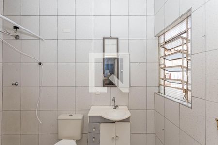 Banheiro de casa para alugar com 1 quarto, 40m² em Sacomã, São Paulo