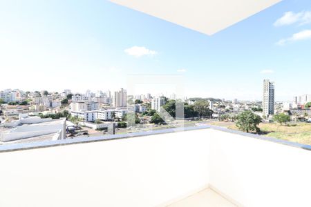 varanda de apartamento para alugar com 2 quartos, 80m² em Lídice, Uberlândia