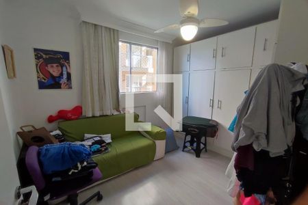 Quarto 1 de apartamento à venda com 3 quartos, 70m² em Pechincha, Rio de Janeiro