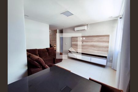 Sala de casa de condomínio à venda com 1 quarto, 80m² em Méier, Rio de Janeiro