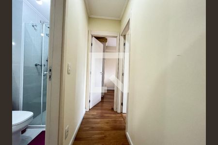 Corredor  de apartamento à venda com 2 quartos, 61m² em Vila da Saúde, São Paulo