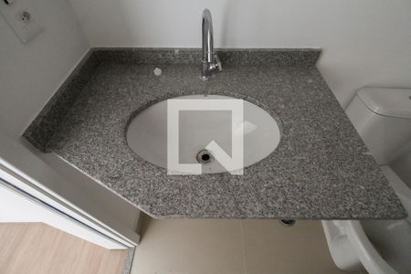 Apartamento à venda com 59m², 2 quartos e 1 vaga Apartamento à venda com 59m², 2 quartos e 1 vagaBanheiro da Suíte