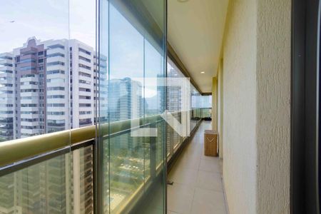 Varanda de apartamento à venda com 4 quartos, 262m² em Barra da Tijuca, Rio de Janeiro