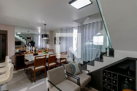 Apartamento à venda com 152m², 4 quartos e 5 vagasSala