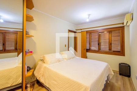 Suíte de apartamento à venda com 4 quartos, 214m² em Cavalhada, Porto Alegre