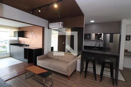 Sala de TV de apartamento para alugar com 2 quartos, 66m² em Vila Gomes Cardim, São Paulo