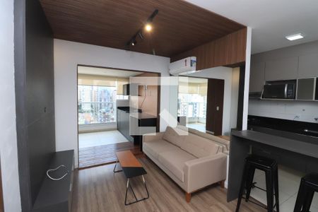 Sala de TV de apartamento à venda com 2 quartos, 66m² em Vila Gomes Cardim, São Paulo