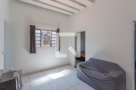 Sala de casa para alugar com 2 quartos, 65m² em Boa Vista, Belo Horizonte