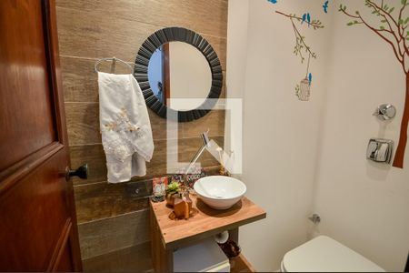 Lavabo de apartamento à venda com 3 quartos, 130m² em Maracanã, Rio de Janeiro