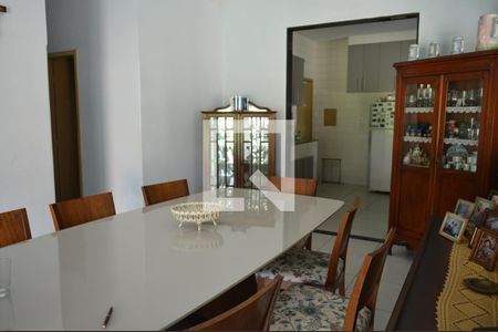 Sala de Jantar de casa para alugar com 4 quartos, 2800m² em Jardim Laguna, Contagem